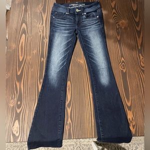 American Eagle Outfitters Super Stretch Kick Boot Size 0 Jeans